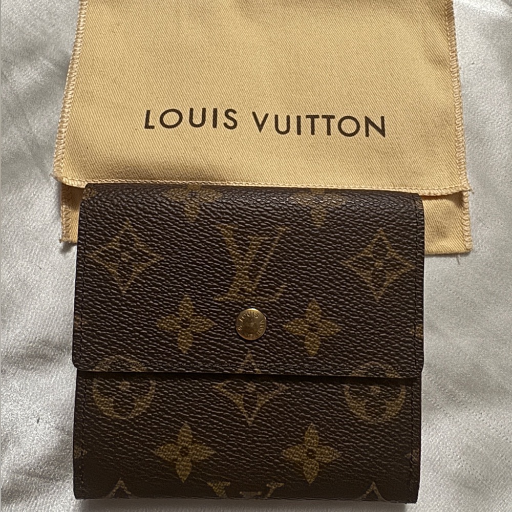 Elise compact wallet monogram